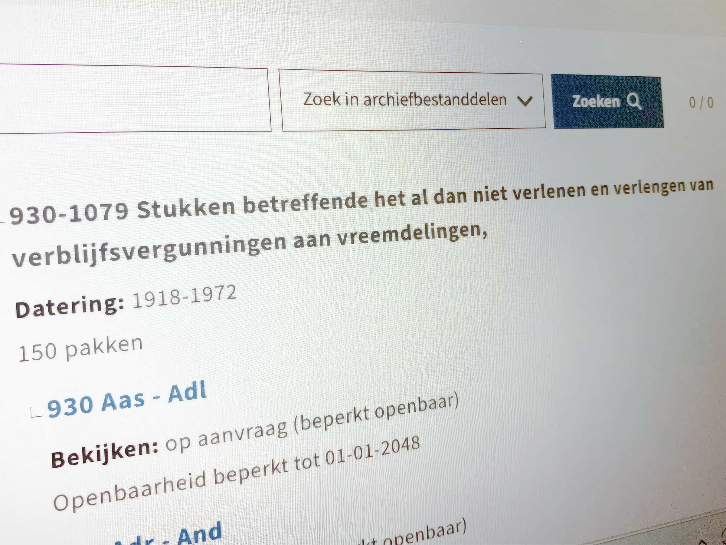 De verblijfsvergunningen van de Rijksvreemdelingendienst